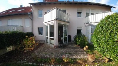 Helle 1-Raum-Wohnung mit Einbauküche und Terrasse in Würzburg