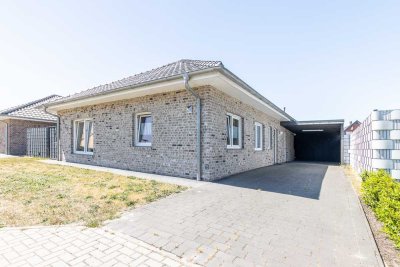 WOHNEN, WO DIE NATUR BEGINNT – BUNGALOW ZUM DURCHATMEN.