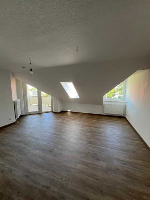 Frisch renovierte 2-Zimmer Wohnung an der Kurpromenade