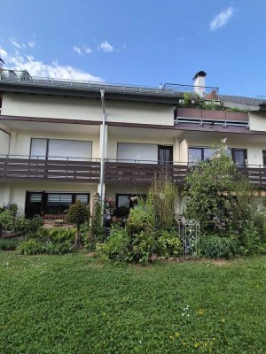 2-Zimmer-Wohnung mit Balkon und integrierter Einbauküche in Aichtal an Einzelperson