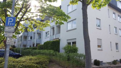 Gepflegte 2,5-Zimmer-Wohnung mit Balkon in Böblingen