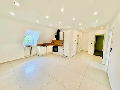 Kernsanierte und moderne Wohnung mit Küche in guter Lage von Bochum!