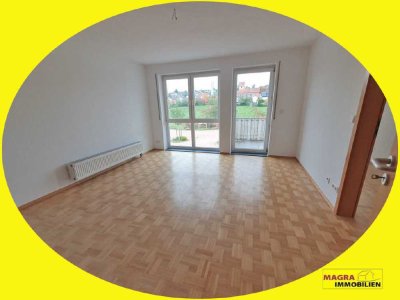 Schramberg-Sulgen / Attraktive 3-Zimmer-Wohnung mit Balkon und Terrasse in Top-Lage!