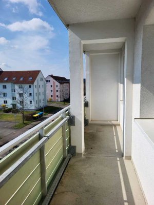 // Hier haben alle Platz // 5 Zimmer 113m² mit 2 Bädern + 2 Balkonen // Kautionsfrei + 2 Monate
