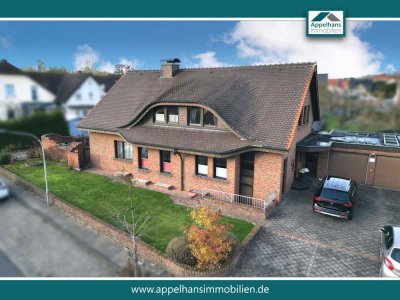 Großzügiges Zweifamilienhaus mit Garten in ruhiger Traumlage!