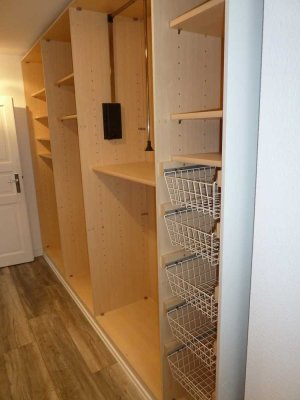 Freundliche 4,5-Zimmer-Wohnung in gehobener Innenausstattung mit Balkon und EBK