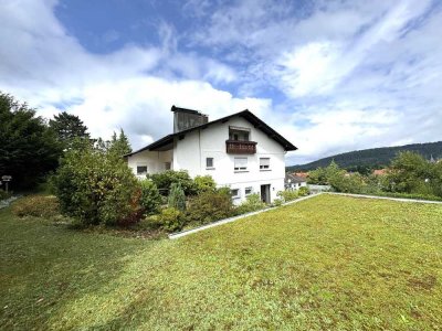 Repräsentatives, großzügiges Einfamilienhaus mit Einliegerwohnung in Bestwohnlage mit großem,