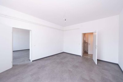 Renovierte Altbauwohnung mit Charme und modernem, extravagantem Stil!