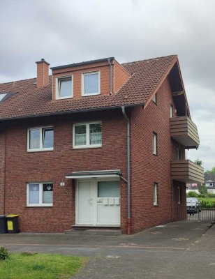 Ansprechende und gepflegte 2,5-Raum-Wohnung mit Terrasse in Marl