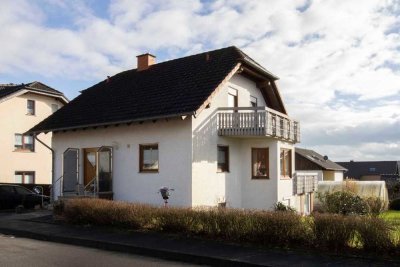 gepflegtes Einfamilienhaus in Bellersen mit ausgebauter Kellerwohnung