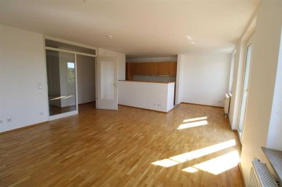 Renovierte Maisonettewhg. für eine Familie mit Teileinbauküche!