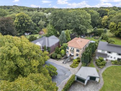 Zweifamilienhaus im Alstertal – Großzügigkeit trifft Exklusivität