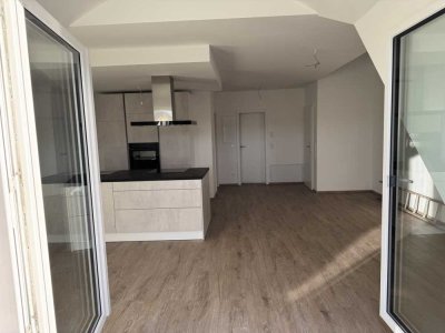 Neubau - Stilvolle 3-Zimmer-Maisonette-Wohnung - vom Eigentümer