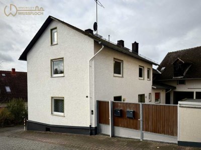 Ehemalige Hofreite - Einfamilienhaus mit Einliegerwohnung, Innenhof, Garten und Doppelgarage