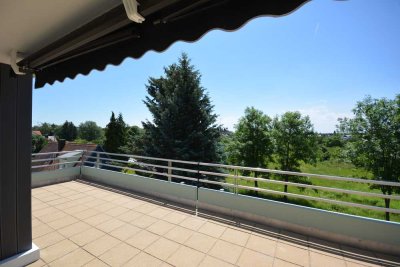 sofort verfügbare 2 Zimmer Penthouse Wohnung mit ca 120m² Dachterrasse