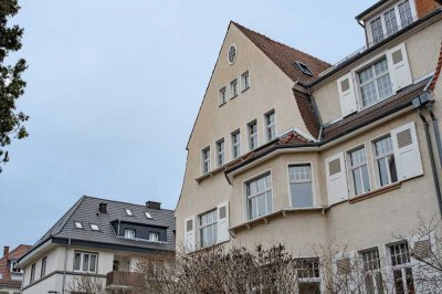 Dachgeschosswohnung mit Galerie in bester Lage Nähe Werderplatz