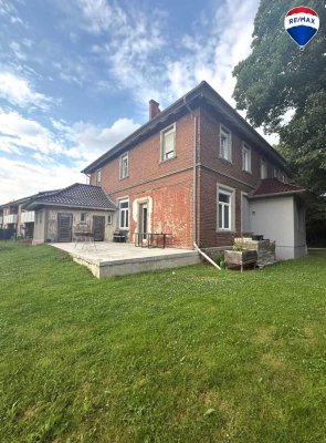 Charmantes Zweifamilienhaus mit Ausbaupotenzial – ideal für Familien oder Kapitalanleger!