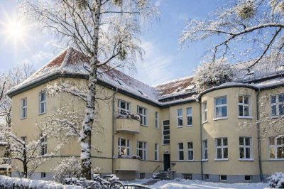 Charmanter Rückzugsort im Dachgeschoss - 2,5 Zimmer mit 2 Balkonen