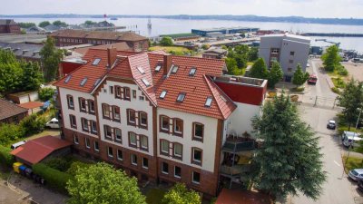 Helle 2-Zimmer Wohnung im 2. OG mit Balkon in Kiel-Wik