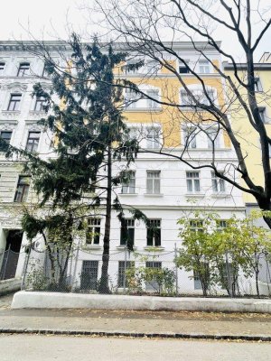 Altbaucharme - neu sanierte 1-Zimmer Wohnung mit möglichen Balkon - Nähe Landstraße