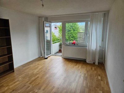 modernisierte 3-Zimmer-Wohnung mit Balkon in Friedrichshafen