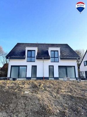 Neubau-Doppelhaushälfte in ruhiger Sackgasse von Herford – Erstbezug!