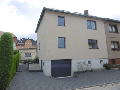 Effizienzhaus 55, Wärmepumpe, Nebengelass, Photovoltaik, Lüftung, Wallbox