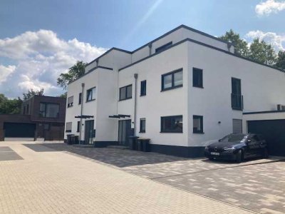 Oer... moderne Penthouse-Wohnung mit traumhafter Dachterrasse