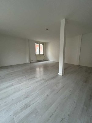 Helle 1 -Raumwohnung im Hinterhaus
