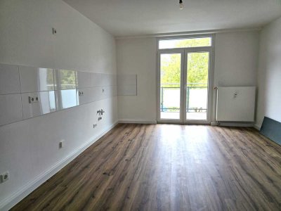 **Stilvolle 2-Zimmer-Wohnung – Erstbezug nach Komplettsanierung!**
