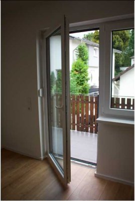 Ruhige, hochwertig sanierte 3-Zimmer-Wohnung mit Balkon in Mainz-Marienborn