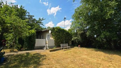 Sehr schönes Wochenendgrundstück mit schönem Blick in die Natur!