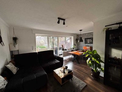 Sonnige Hochparterre-Wohnung mit Terrasse, EBK & TG-Stellplatz in der Nähe von Oythe