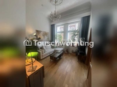 Tauschwohnung: Helle Wohnung im ersten Stock mit separatem Schlafzimmer und