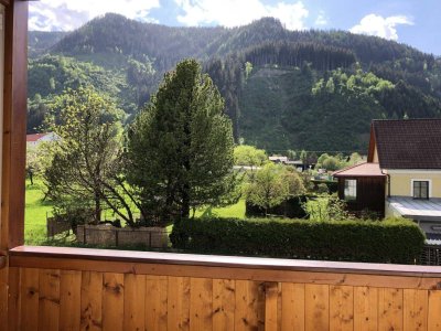 4 Zimmer Eigentumswohnung mit Balkon