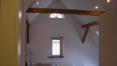 Neuwertige 1-Raum-DG-Wohnung inkl.aller Nebenkosten  mit Einbauküche Möbieliert in Halle (Westfalen)