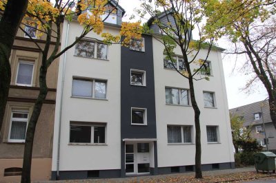 Schöne 2-Zimmer-DG-Wohnung mit gehobener Innenausstattung in Gelsenkirchen