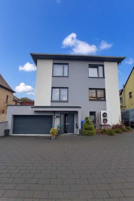 Architektenhaus in Oberderdingen inklusive Einliegerwohnung, Pool & Sauna