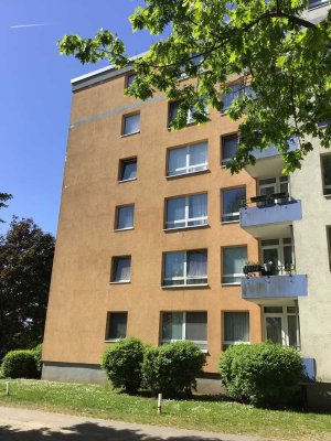 Schnuckelige 2-Zimmer-Wohnung mit Balkon ins Grüne!