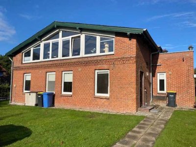 Charmante DG-Wohnung bei St. Peter-Ording, Balkon und Stellplatz inklusive – OTTO STÖBEN GmbH