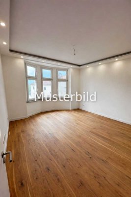 Helle Erdgeschosswohnung mit privater Terrasse und Garten