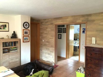 Hochwertig saniertes Zweifamilienhaus: elegant, vielseitig nutzbar und ideal für Ihre Wohnträume.