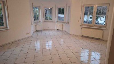 Schöne helle 3-Zimmer Wohnung mit Terrasse in Iserlohn