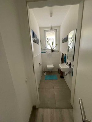 Ansprechende, neuwertige 3 Zimmer-Wohnung im Erdgeschoss