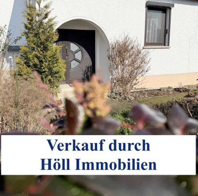Höll Immobilien: Traumhaftes Einfamilienhaus in der Frohen Zukunft zu verkaufen.