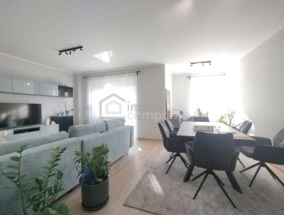 Sanierte Familienwohnung direkt beim Harrachpark | 96 m² | 20 m² Terrasse | Garage &amp; Stellplatz