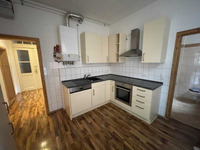 Schöne modernisierte 3 Zimmer Whg mit KÜCHE in Badenstedt direkt vom Eigentümer