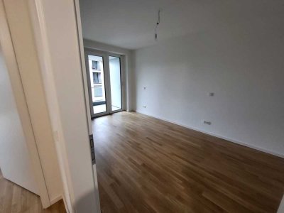 Zimmer frei in moderner 3er-WG in Köln-Porz (Neubau, zentral)