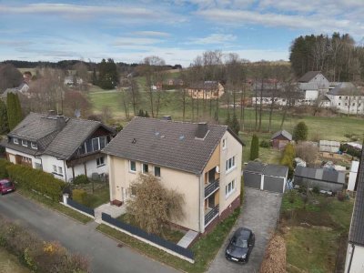 Charmantes 2-Familienhaus in idyllischer Lage in Stammbach – Viel Platz, Natur & Potenzial