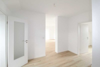 Neuwertige & bezugsfreie 2,5-Zi.-Wohnung mit Dachterrasse – ideal für Eigennutzer & Anleger!